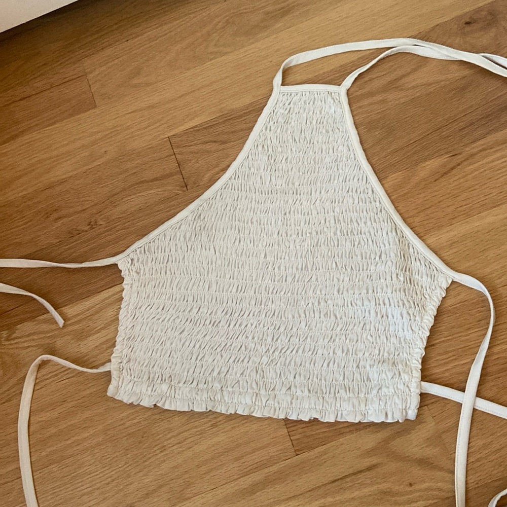 Scrunch Material Tie Back Top